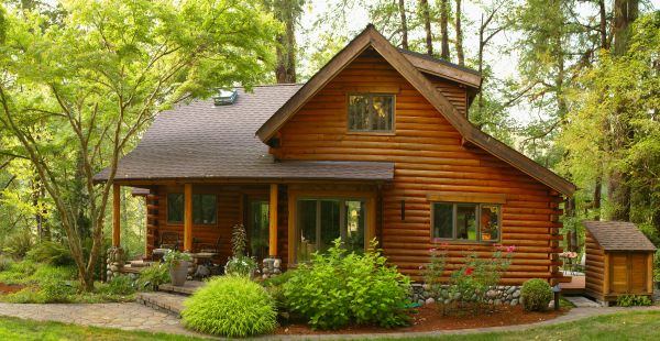 Log Home Exterior Cleaning in Hendersonville
