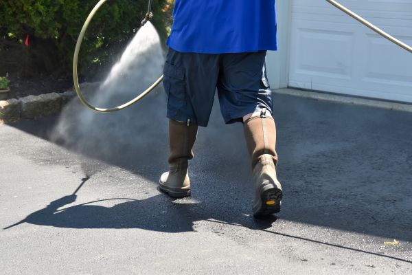 Asphalt Driveway Cleaning in Hendersonville